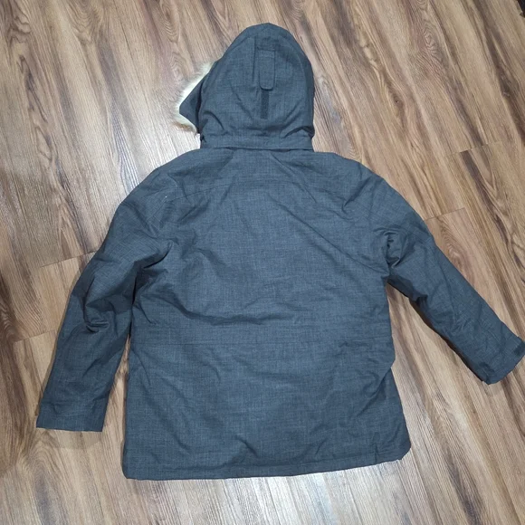 L L Bean Down Gray Hooded Winter Jacket with Fur Trim Size XL - Picture 7 of 7